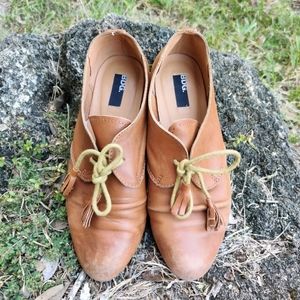 BDG Urban Outfitters Oxford Shoes Leather Tan Lace-Up Size 7